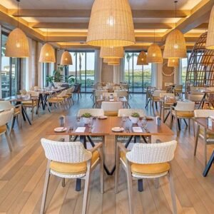 Sea Breeze Restaurant